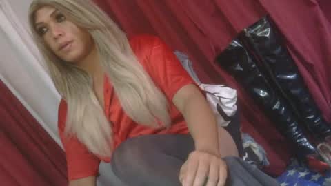 Athena online show from June 2026 06:14:01 PM