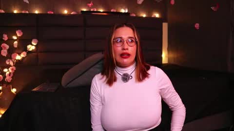 Snapshot of lady_boobs1 chatting on September 2025 03:28:02 PM Kathie Dicky online show from September 2025 03:28:02 PM