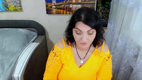 lady_boom_ online show from October 2025 02:49:01 PM