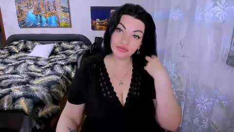 Snapshot of lady_boom_ chatting on April 2026 05:32:02 PM lady_boom_ online show from April 2026 05:32:02 PM
