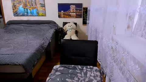 Snapshot of lady_boom_ chatting on May 2026 04:01:01 PM lady_boom_ online show from May 2026 04:01:01 PM
