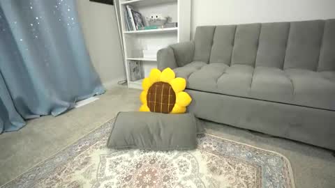 Anna online show from May 2026 02:51:02 AM