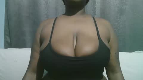 lady_dearra online show from September 2025 04:40:02 AM