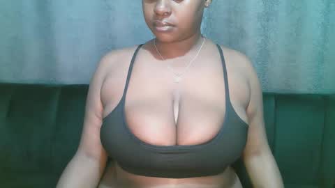 lady_dearra online show from March 2026 03:21:02 AM