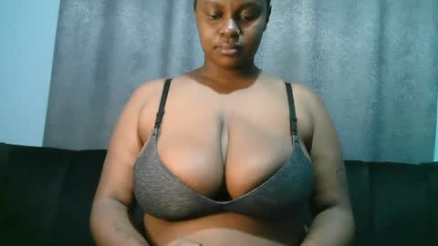 lady_dearra online show from June 2026 02:25:01 AM