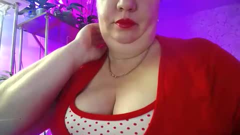 Snapshot of lady_gloria chatting on December 2025 05:57:01 AM Lady Gloria online show from December 2025 05:57:01 AM