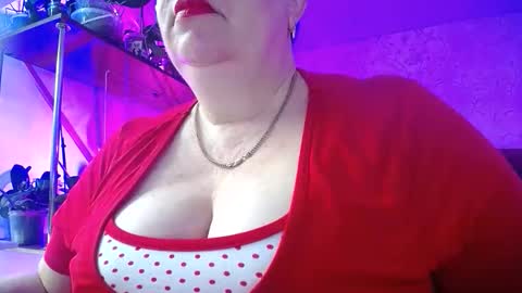 Lady Gloria online show from February 2026 05:25:01 AM