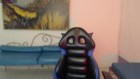 Lady Isabella online show from April 2026 01:45:01 PM