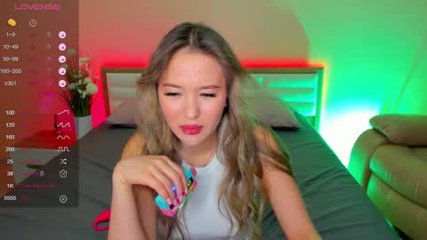 Snapshot of lady_killer_kris chatting on December 2024 03:11:02 AM Krissy online show from December 2024 03:11:02 AM