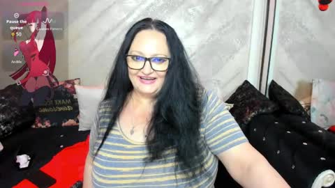 lady lauren online show from May 2026 04:10:01 AM