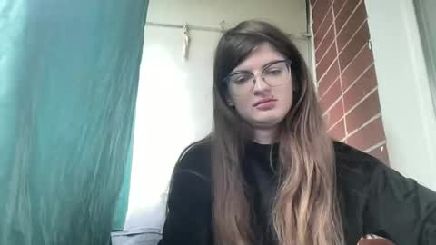 Snapshot of lady_luckkk_ chatting on September 2025 07:12:01 AM lady_luckkk_ online show from September 2025 07:12:01 AM
