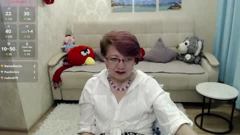 Diana online show from May 2026 05:07:02 PM