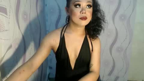 lady_shane26 online show from April 2026 03:03:02 PM