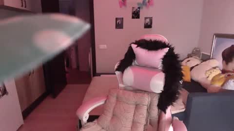 lady_smile69 online show from December 2024 02:45:02 AM