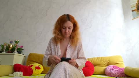 Sima Ladybigsmile online show from May 2026 09:58:02 AM