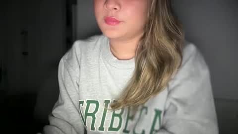 Snapshot of ladybird21 chatting on December 2024 02:31:01 AM Aria online show from December 2024 02:31:01 AM