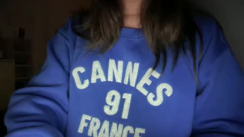 Snapshot of ladybird21 chatting on January 2025 04:41:01 PM Aria online show from January 2025 04:41:01 PM