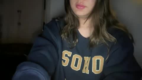 Snapshot of ladybird21 chatting on March 2025 03:48:02 PM Aria online show from March 2025 03:48:02 PM