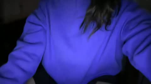 Snapshot of ladybird21 chatting on March 2025 09:36:02 PM Aria online show from March 2025 09:36:02 PM