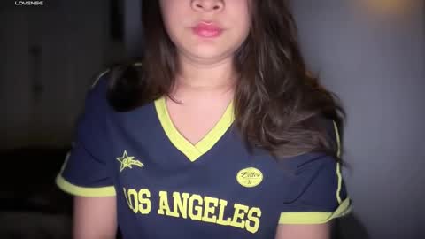 Snapshot of ladybird21 chatting on September 2025 03:30:02 AM Aria online show from September 2025 03:30:02 AM