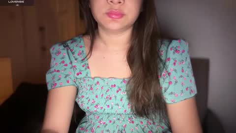 Snapshot of ladybird21 chatting on October 2025 07:27:02 AM Aria online show from October 2025 07:27:02 AM