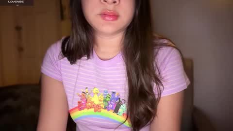 Snapshot of ladybird21 chatting on October 2025 04:35:02 AM Aria online show from October 2025 04:35:02 AM