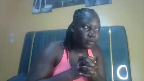 lindah32 online show from April 2026 05:00:01 PM