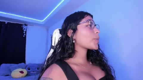  Lady  online show from December 2024 05:58:02 AM