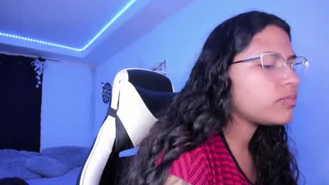  Lady  online show from January 2025 03:12:02 AM