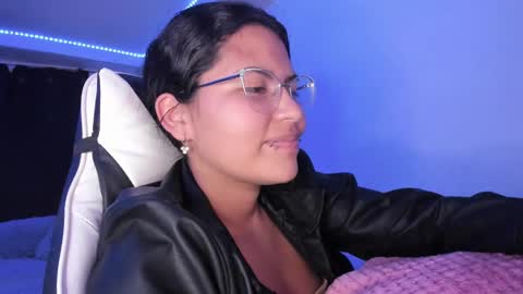  Lady  online show from January 2025 02:31:02 AM