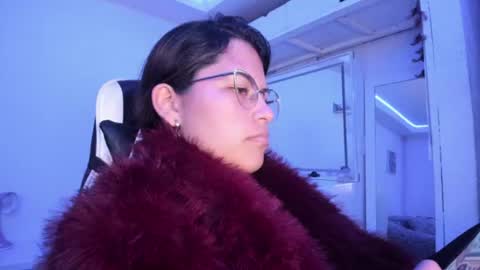  Lady  online show from June 2026 02:01:02 AM