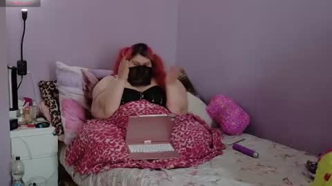 Snapshot of ladykitsunebig chatting on July 2026 06:05:01 AM ladykitsunebig online show from July 2026 06:05:01 AM