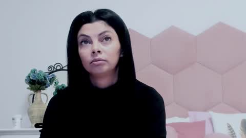 Lia online show from February 2025 05:10:01 AM