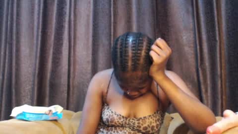 sexylila online show from April 2026 01:02:01 PM