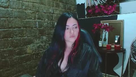 Snapshot of ladylunatikka chatting on April 2026 01:48:01 AM ladylunatikka online show from April 2026 01:48:01 AM