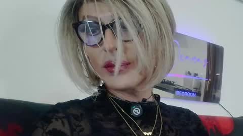 Oxana online show from May 2026 12:49:02 AM