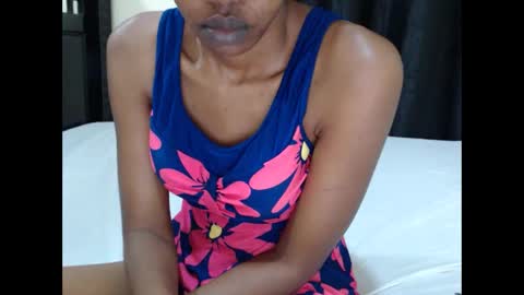 ladyqeeen online show from May 2026 06:24:02 PM