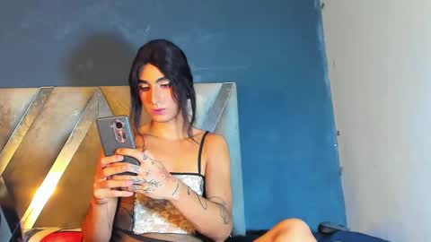 Camila y Ashley online show from February 2026 10:36:01 PM