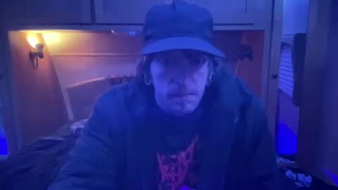 Snapshot of ladysoaker420 chatting on February 2025 04:31:01 AM ladysoaker420 online show from February 2025 04:31:01 AM