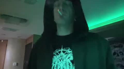 Snapshot of ladysoaker420 chatting on February 2025 05:27:01 AM ladysoaker420 online show from February 2025 05:27:01 AM