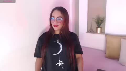 Isabella  online show from March 2026 08:34:02 PM