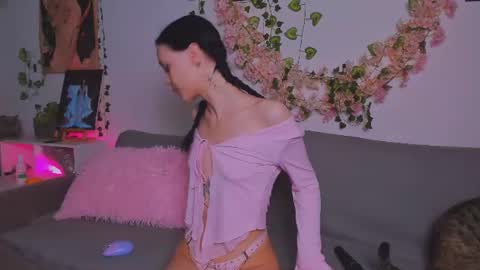 LadyTrep online show from June 2026 07:12:02 PM