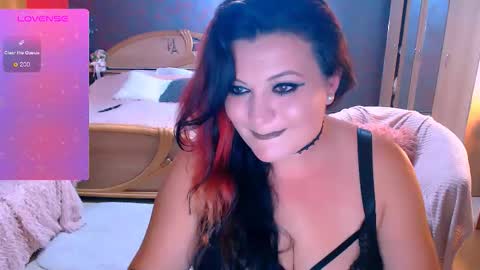 Arielle online show from September 2025 07:30:01 PM