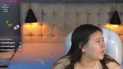 Snapshot of laia_and_aloby chatting on September 2025 10:21:02 PM online show from September 2025 10:21:02 PM
