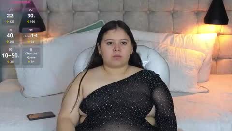 Snapshot of laia_and_aloby chatting on November 2025 10:53:02 PM online show from November 2025 10:53:02 PM