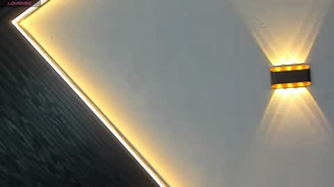 Snapshot of laia_and_aloby chatting on March 2026 12:14:01 AM online show from March 2026 12:14:01 AM