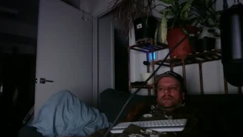 Snapshot of laidback_and_chill chatting on December 2024 12:09:01 AM Rick online show from December 2024 12:09:01 AM