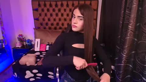 Camila online show from April 2026 08:36:02 PM