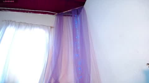 Snapshot of lailamayers chatting on July 2026 03:36:02 PM Laila online show from July 2026 03:36:02 PM