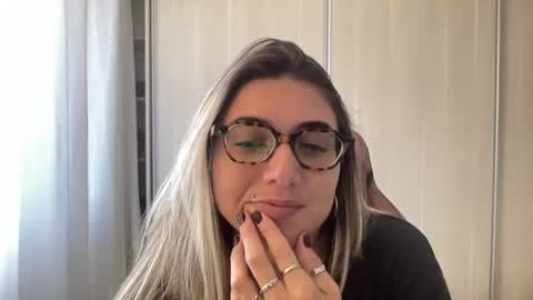 lailayourangel online show from July 2026 02:34:02 PM